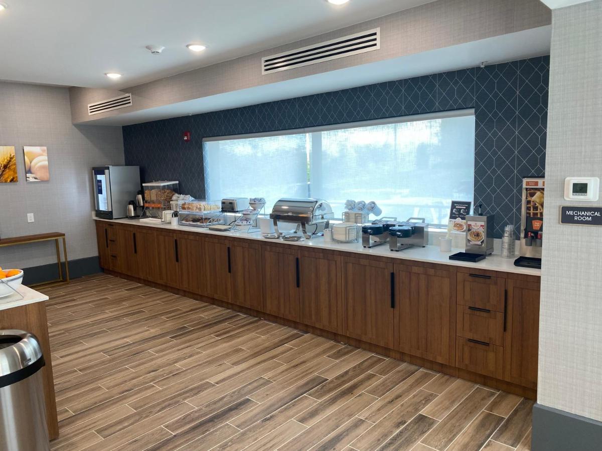 Comfort Inn & Suites Gallatin - Nashville Metro 외부 사진