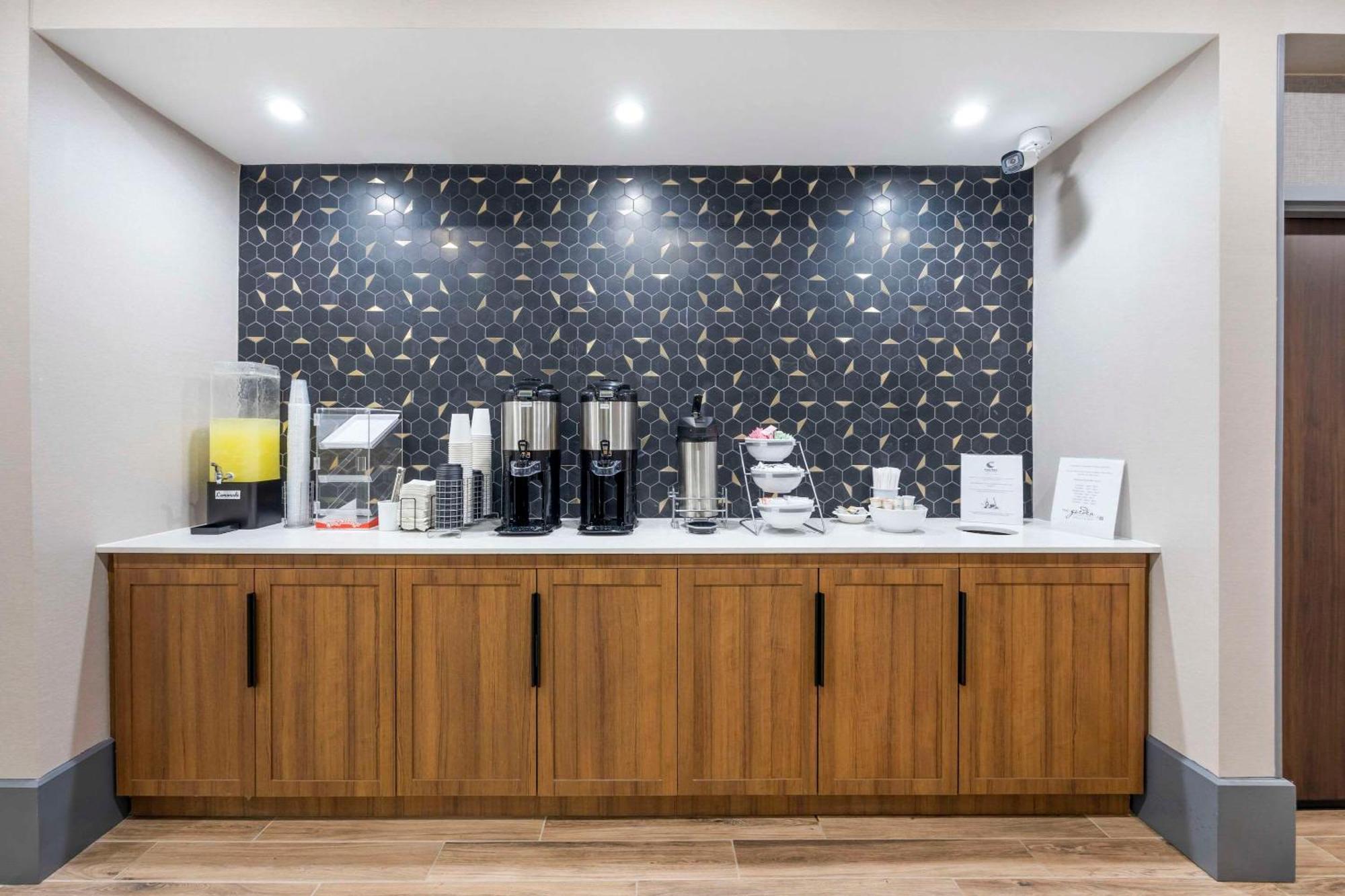 Comfort Inn & Suites Gallatin - Nashville Metro 외부 사진