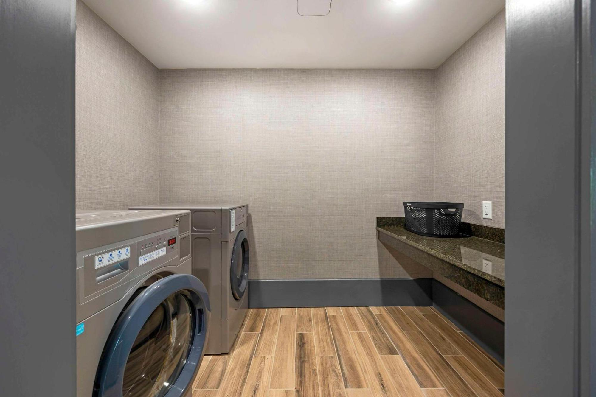 Comfort Inn & Suites Gallatin - Nashville Metro 외부 사진